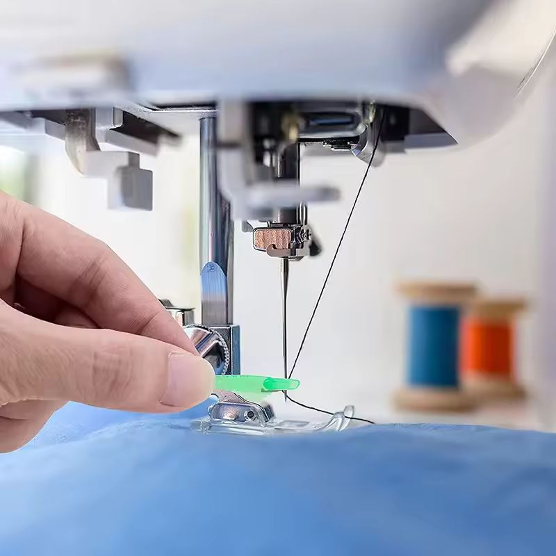 Stitch & Save™ - Effortless Needle Threader 3 Pieces