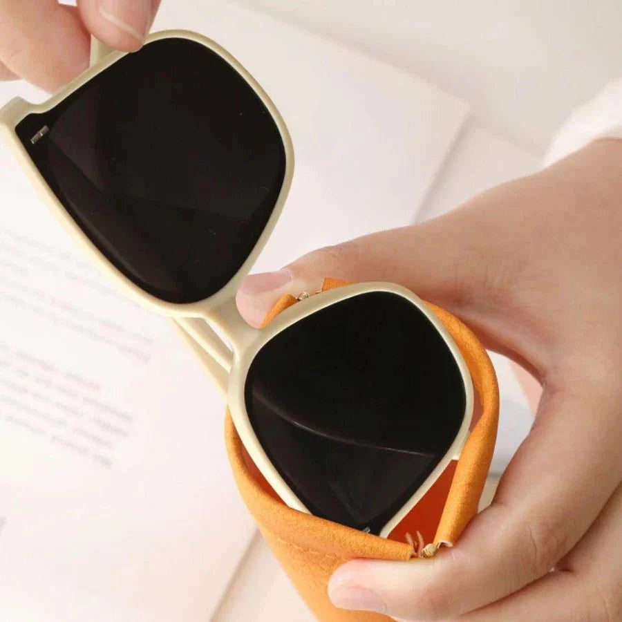 Brandary™ - slim leather organizer with snap closure (2+2 Free)