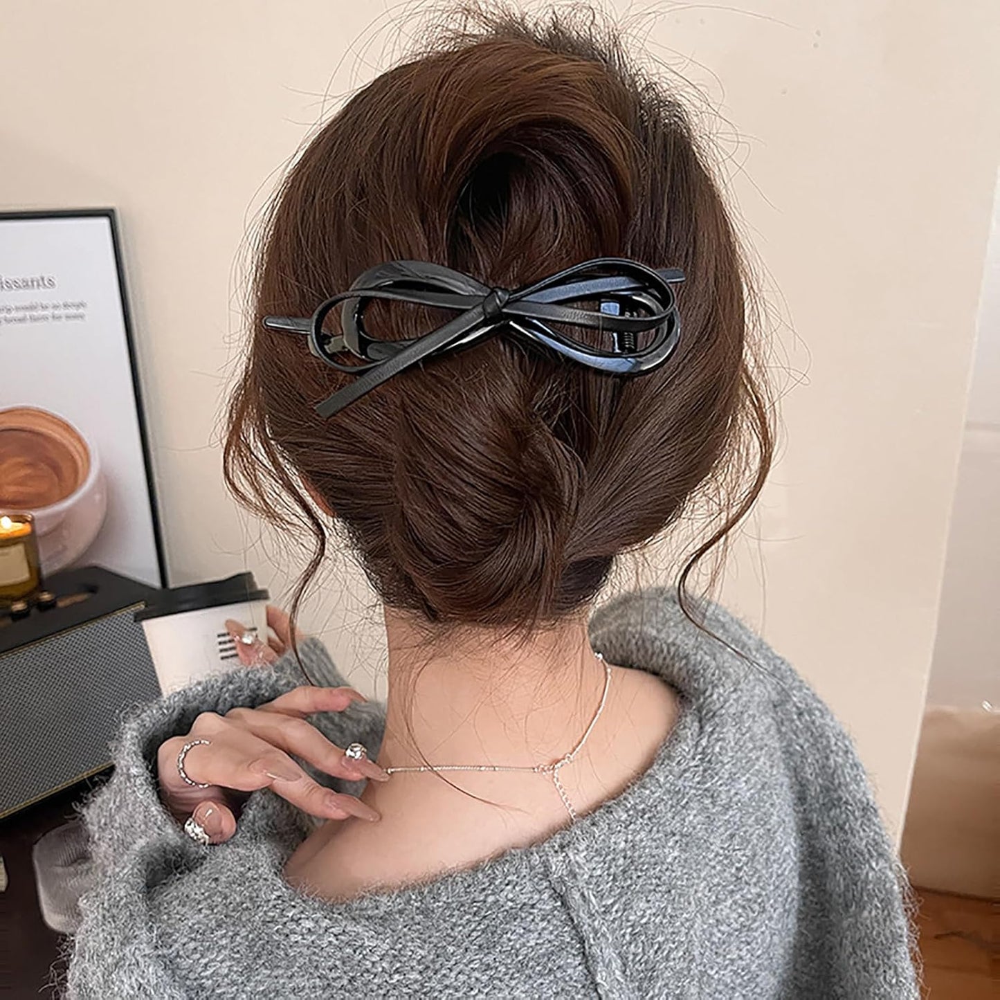 Velverra™ – PU Leather Bow Hair Clip (1+1 Free)