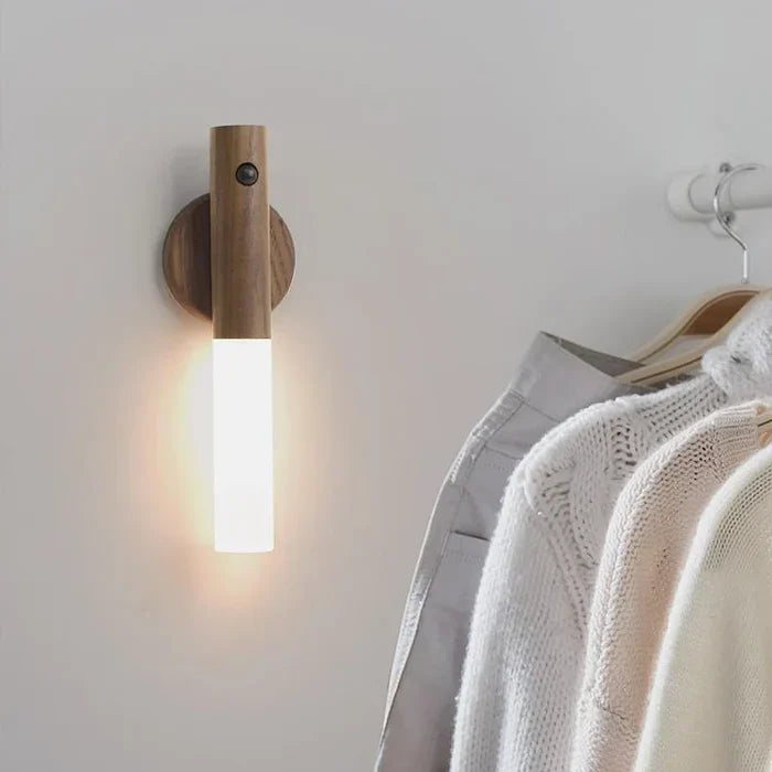 Lumiglow™ – Motion-Sensing Wooden LED Wall Light (1+1 Free)