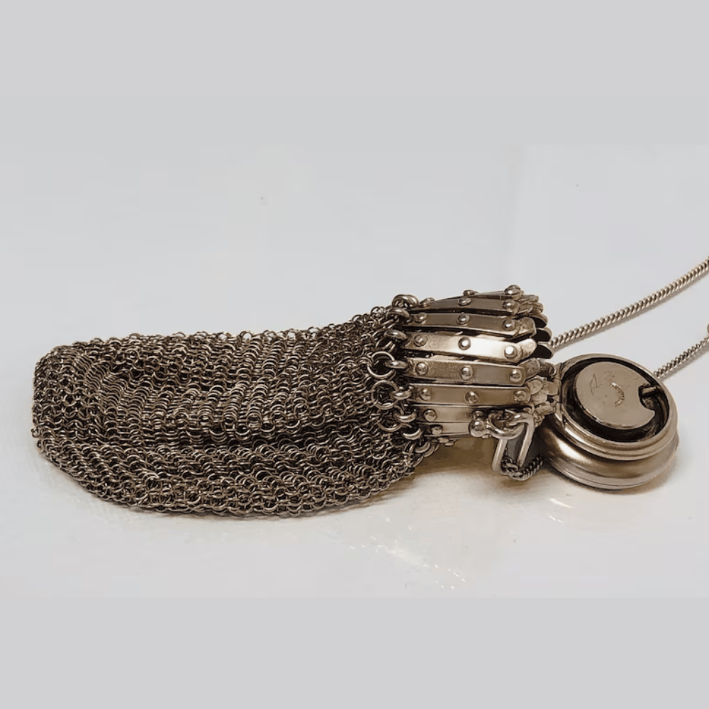 Aldric™ – Handmade 1920’s English Chainmail Purse (50% Off)