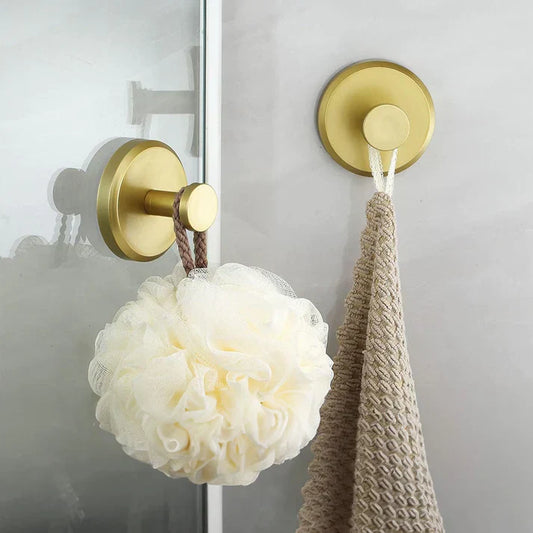Overa™ - Luxurious Twist-Lock Suction Hooks