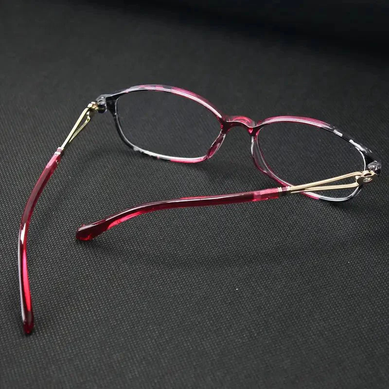 Lumora™ - Sleek Metal Readers with Blue Light Filtering (40% Off)