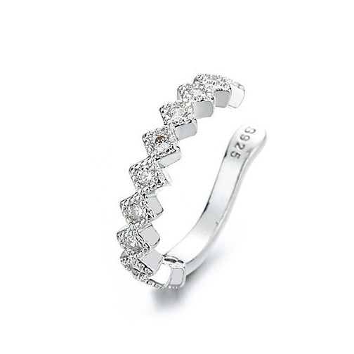 Elarra™ – Multi-Piercing Look Earrings (1+1 Free)