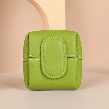 Élivéa™ – Compact Leather Coin Purse (40% Off)