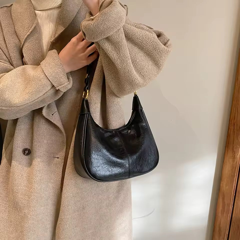 Selvaya™ – Crescent Shoulder Bag in Supple Leather (50% Off)