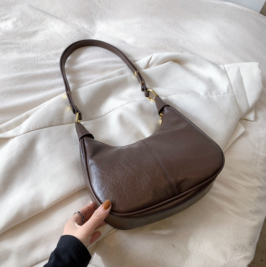 Selvaya™ – Crescent Shoulder Bag in Supple Leather (50% Off)
