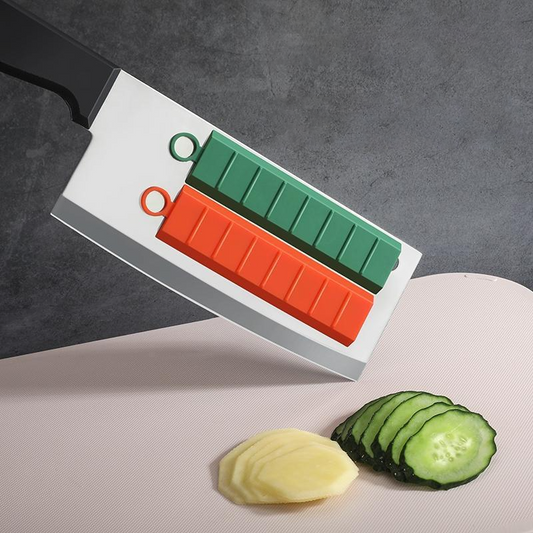 SnapSlice™ - Non Stick Veggie Cutter Duo