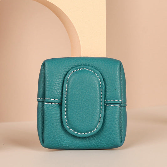 Élivéa™ – Compact Leather Coin Purse (40% Off)