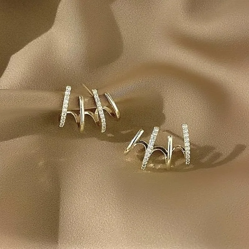 Elarra™ – Multi-Piercing Look Earrings (1+1 Free)