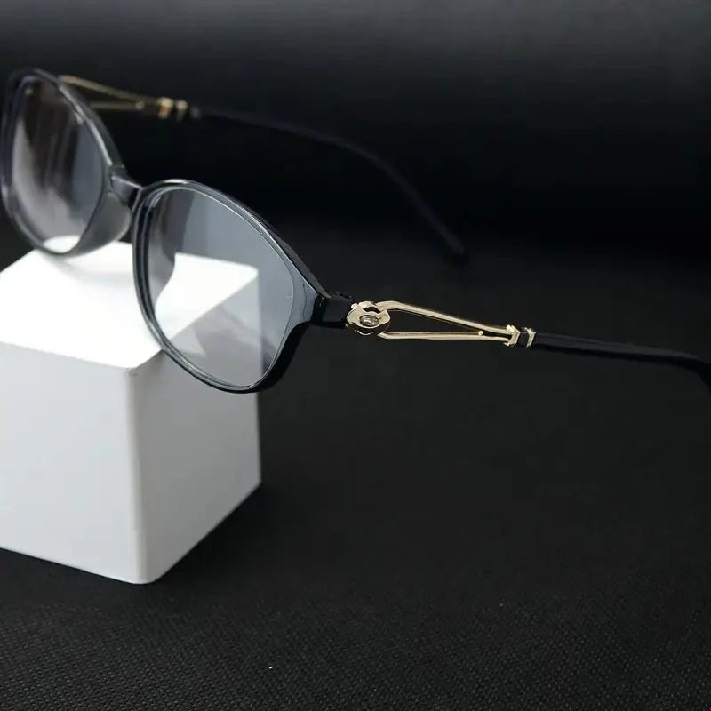 Lumora™ - Sleek Metal Readers with Blue Light Filtering (40% Off)