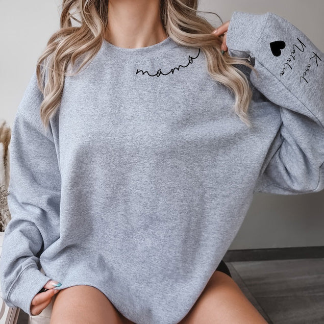 Mamorea™ – Custom Mama Sweatshirt with Names (50% Off)