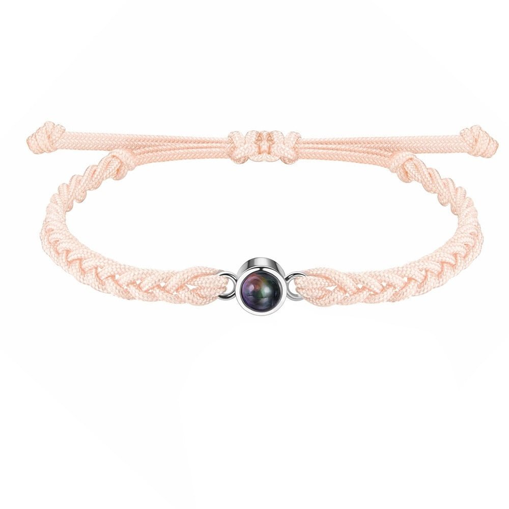 Amoura™ – Personalized Projection Bracelet for Cherished Moments